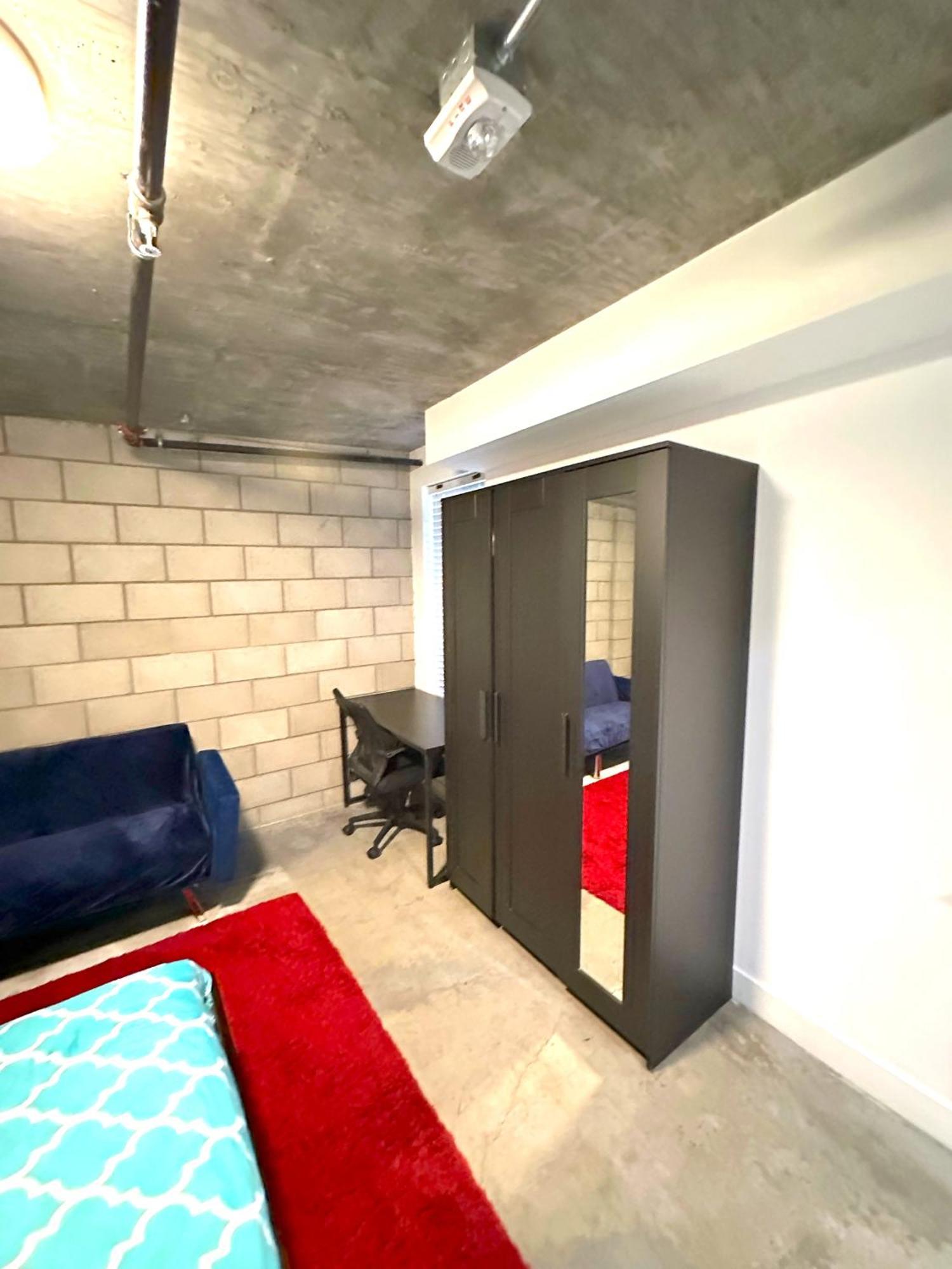 Апартаменты Modern 2 Bdrm W/Parking In The Heart Of Hillcrest Сан-Диего Экстерьер фото